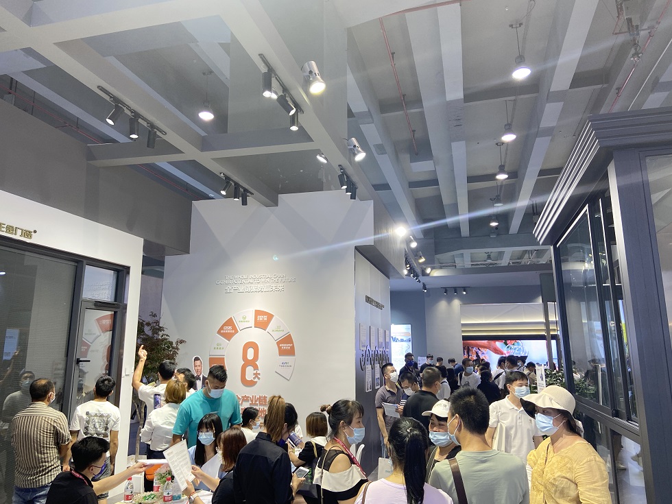 門窗十大品牌 同頻共振 聚享未來 正金門窗重磅閃耀廣州建博會