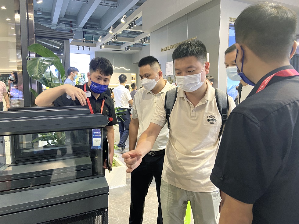 門窗十大品牌 同頻共振 聚享未來 正金門窗重磅閃耀廣州建博會